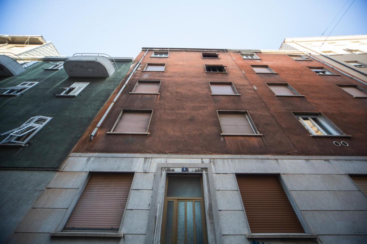 Apartament Casa Stendhal Triest Zewnętrze zdjęcie