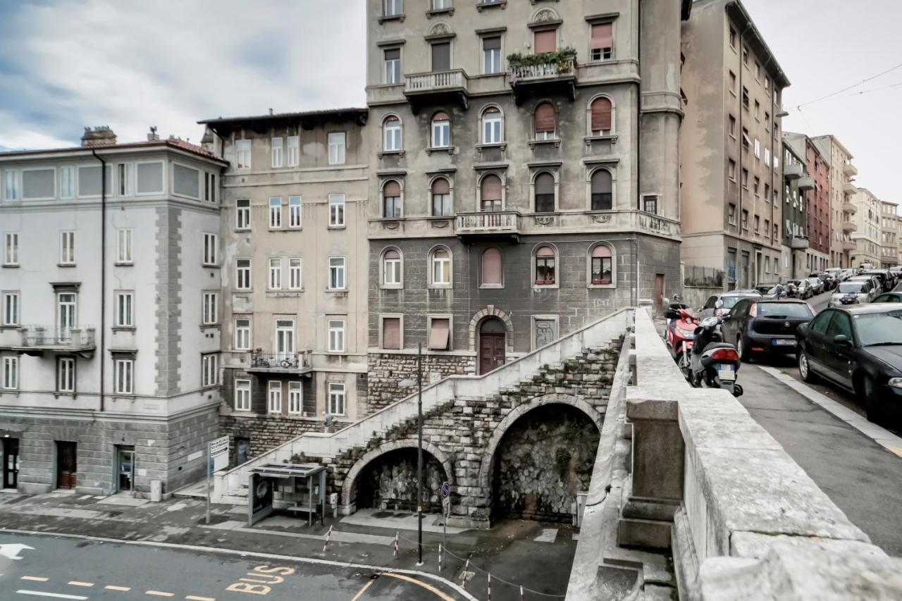 Apartament Casa Stendhal Triest Zewnętrze zdjęcie